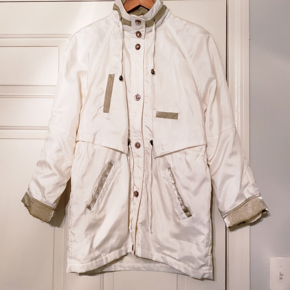 Current Seen Creamish White Jacket.